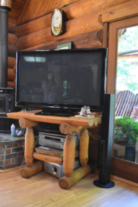 log-tv-stand